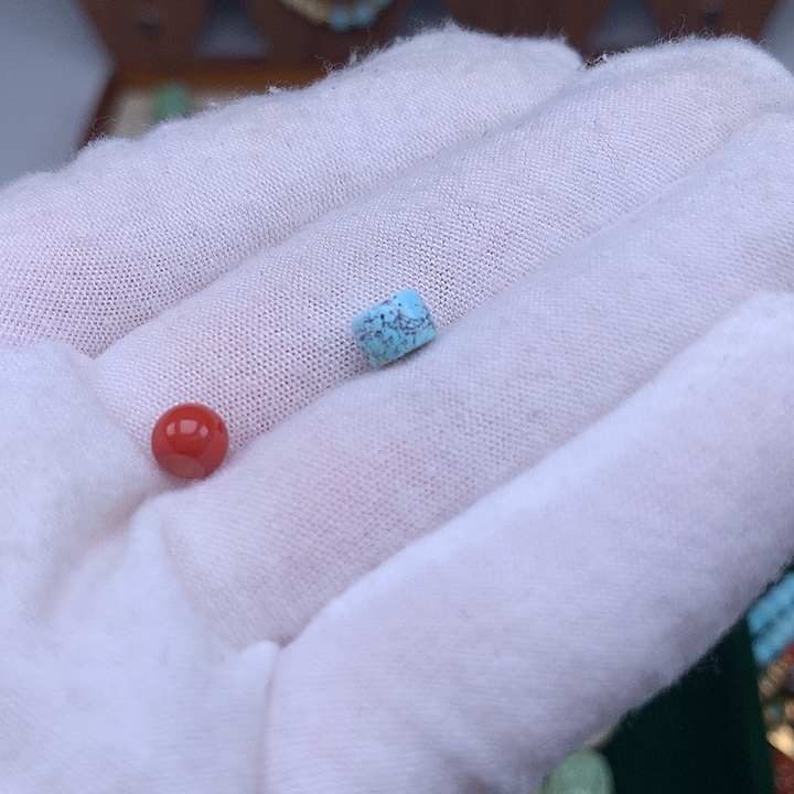 南红玛瑙未镶嵌珠宝奇石