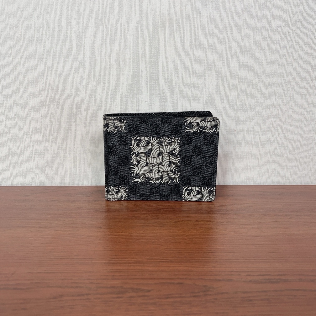 95新 LouisVuitton/路易威登 LV藤原浩联名短款钱包mq272