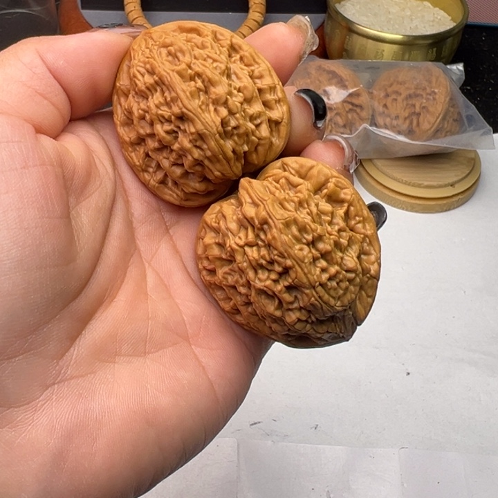 文玩核桃把件静39虎头王