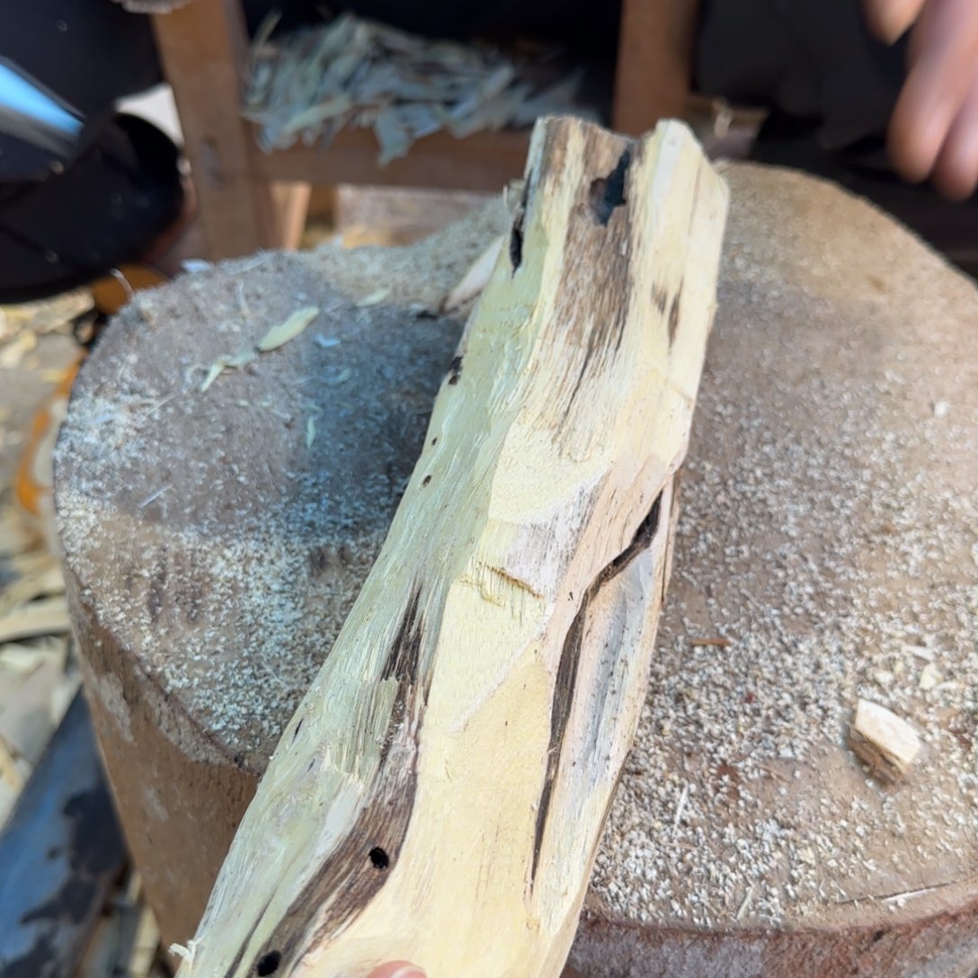 树脂制品21奇楠原木一个