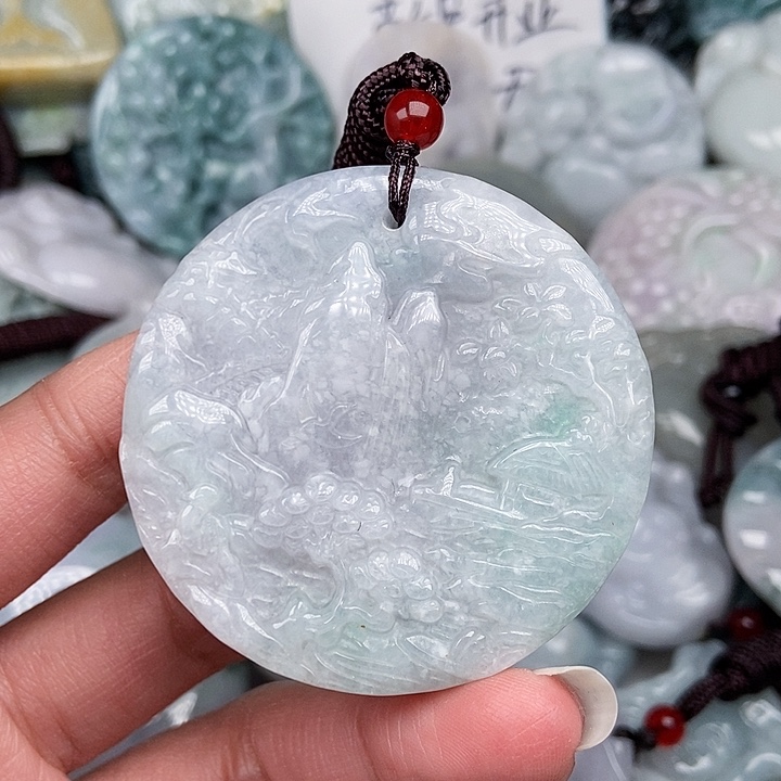 颈饰未镶嵌翡翠翡翠