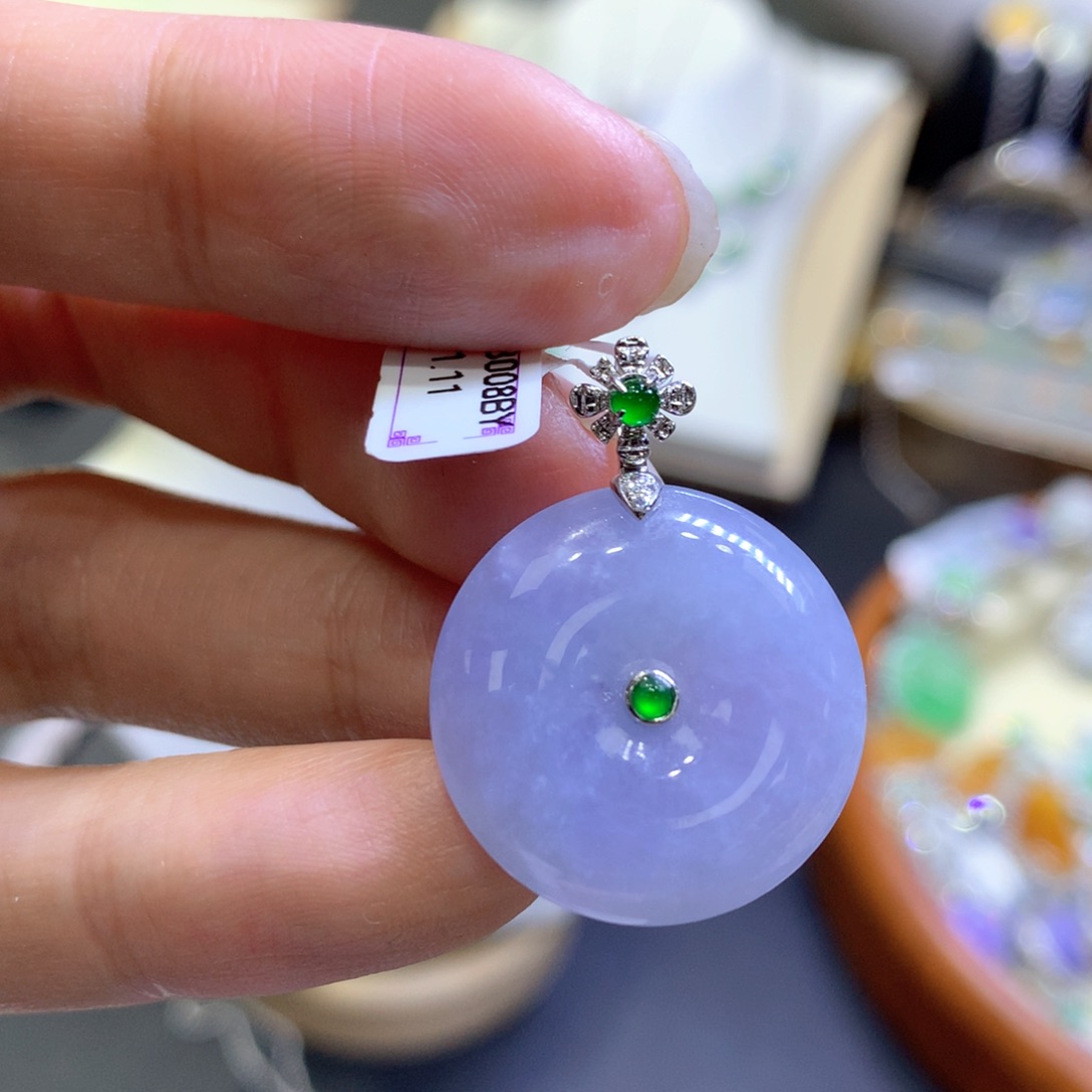 【闪购商品】翡翠颈饰18K金镶嵌翡翠吊坠项链