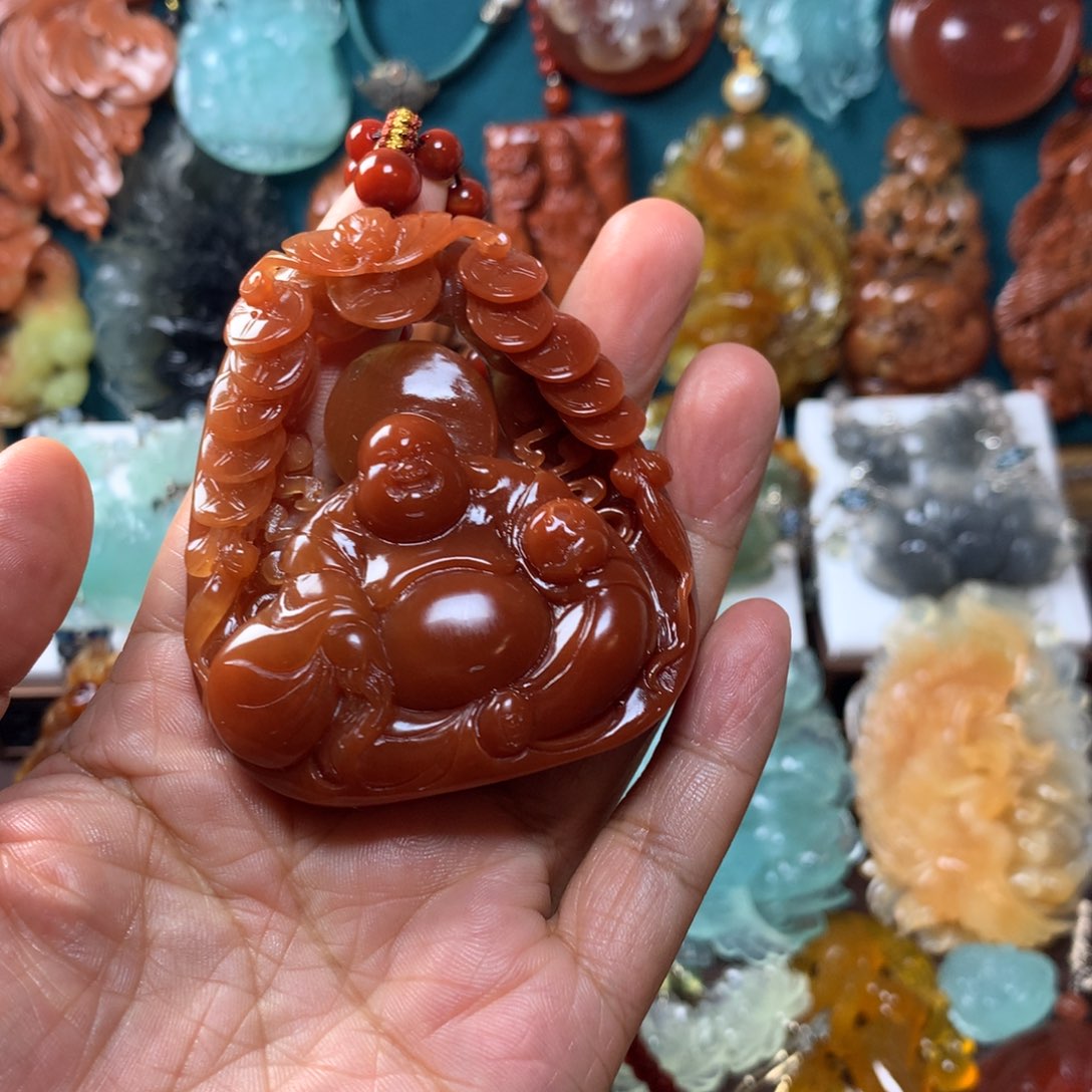 蛇纹石玉挂坠未镶嵌云****姐