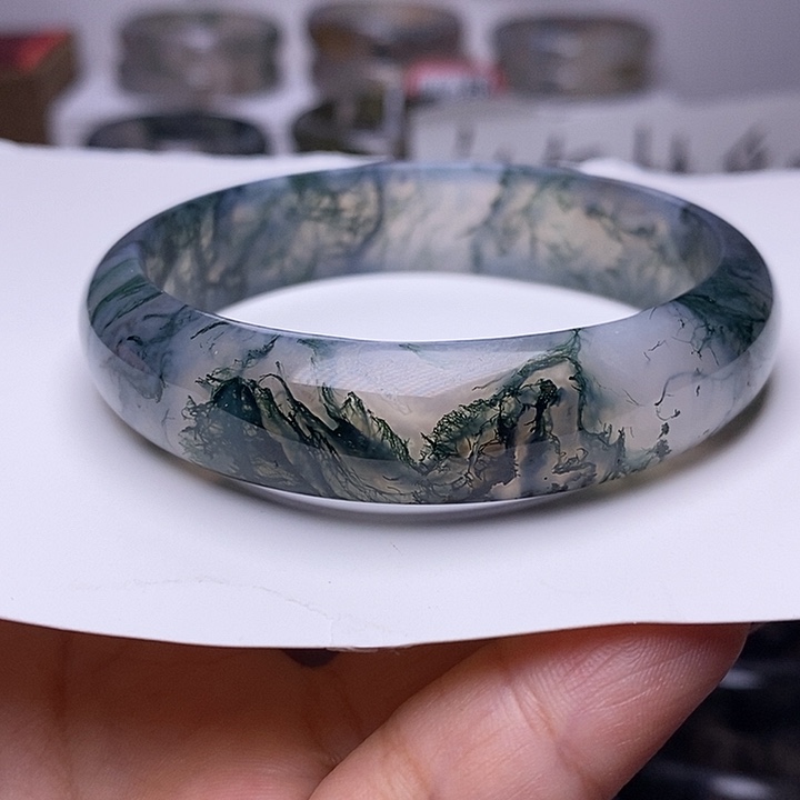 玛瑙/玉髓手镯未镶嵌