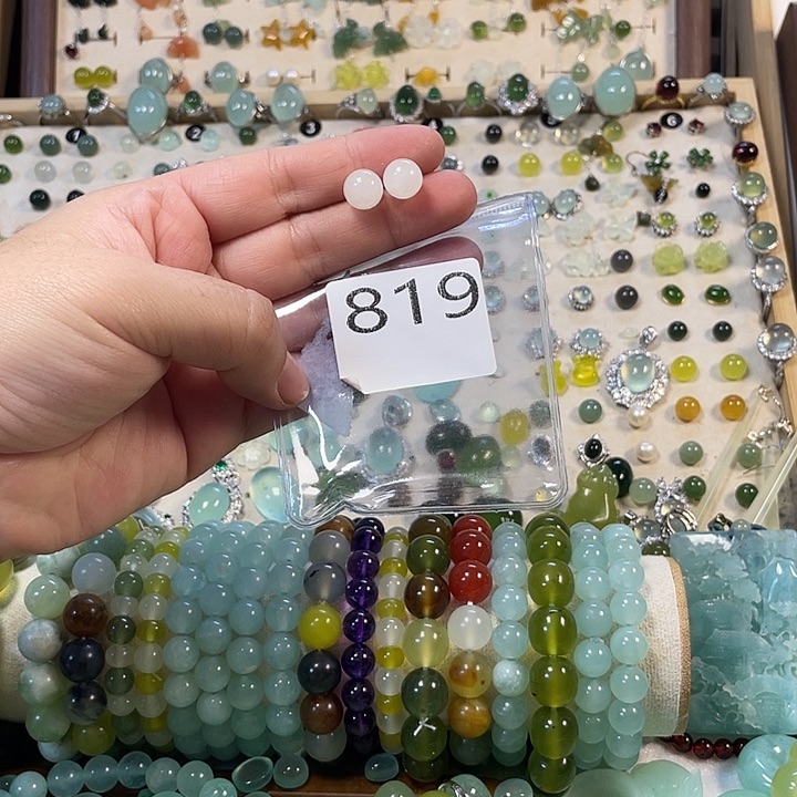 蛇纹石玉合金耳钉