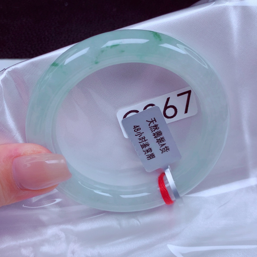 翡翠未镶嵌手镯手镯