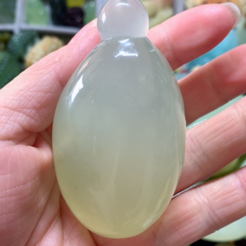 蛇纹石玉手把件未镶嵌