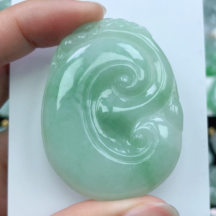 翡翠颈饰未镶嵌天然翡翠a货