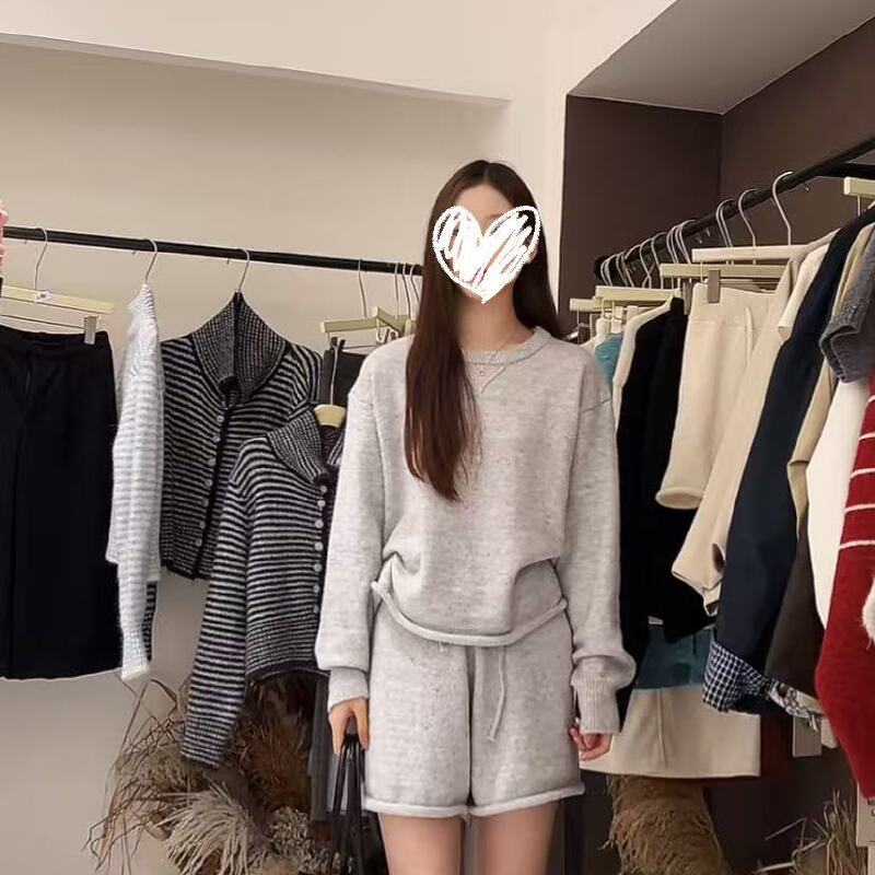 米满满-MEENI（1205#）休闲慵懒风圆领净版套装 kc