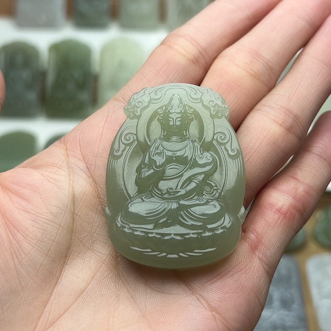 和田玉未镶嵌颈饰