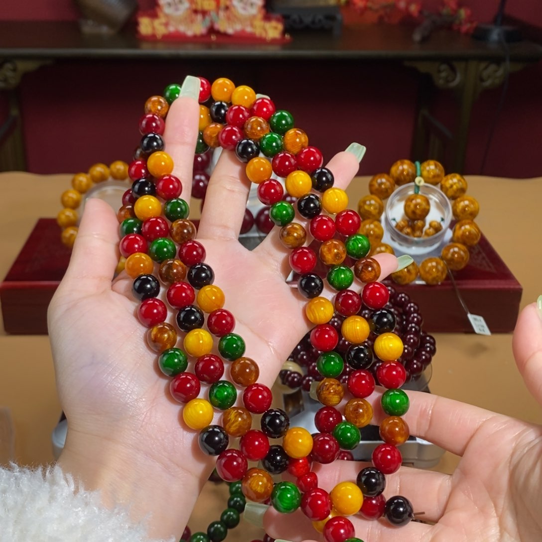 贝壳杉帝王血龙木1.0/108多宝天花板