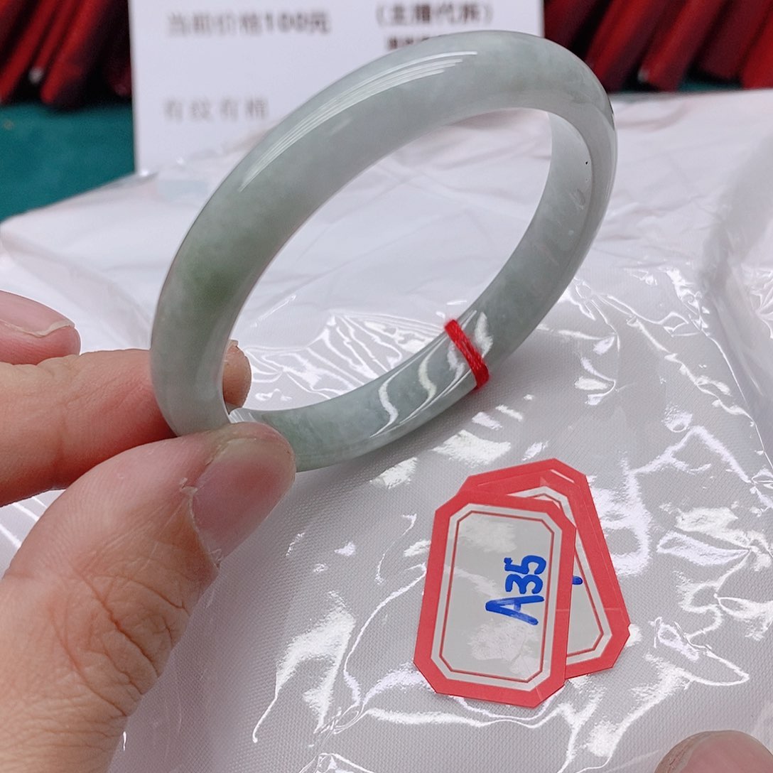 翡翠手镯未镶嵌A355555555