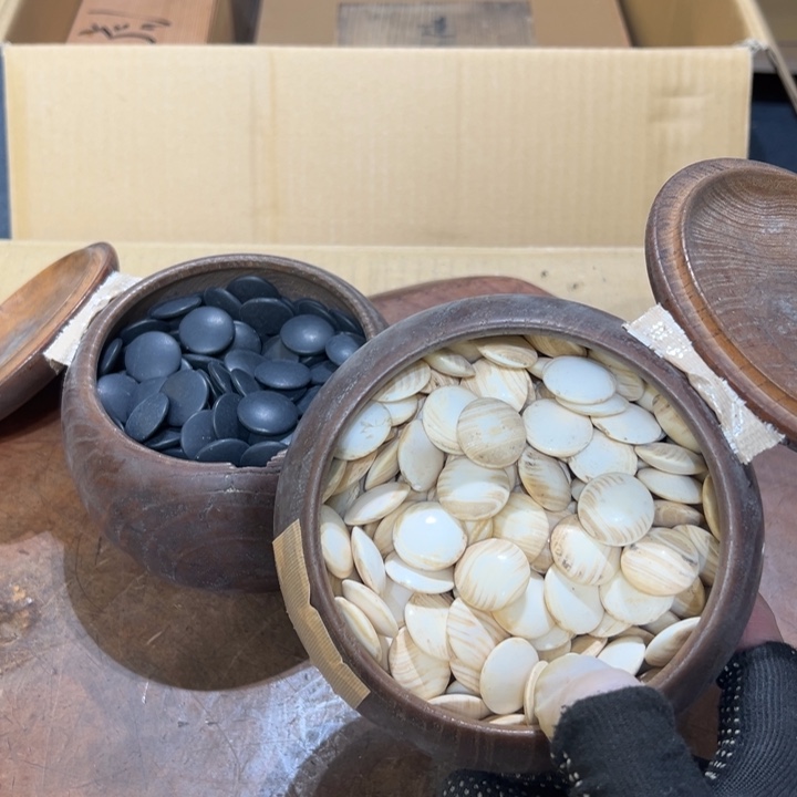 瓷器周边默认瑕疵1