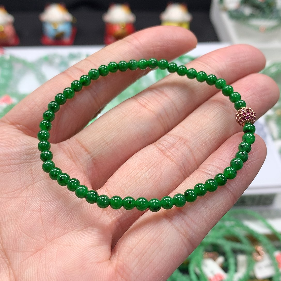 翡翠手链未镶嵌翡翠