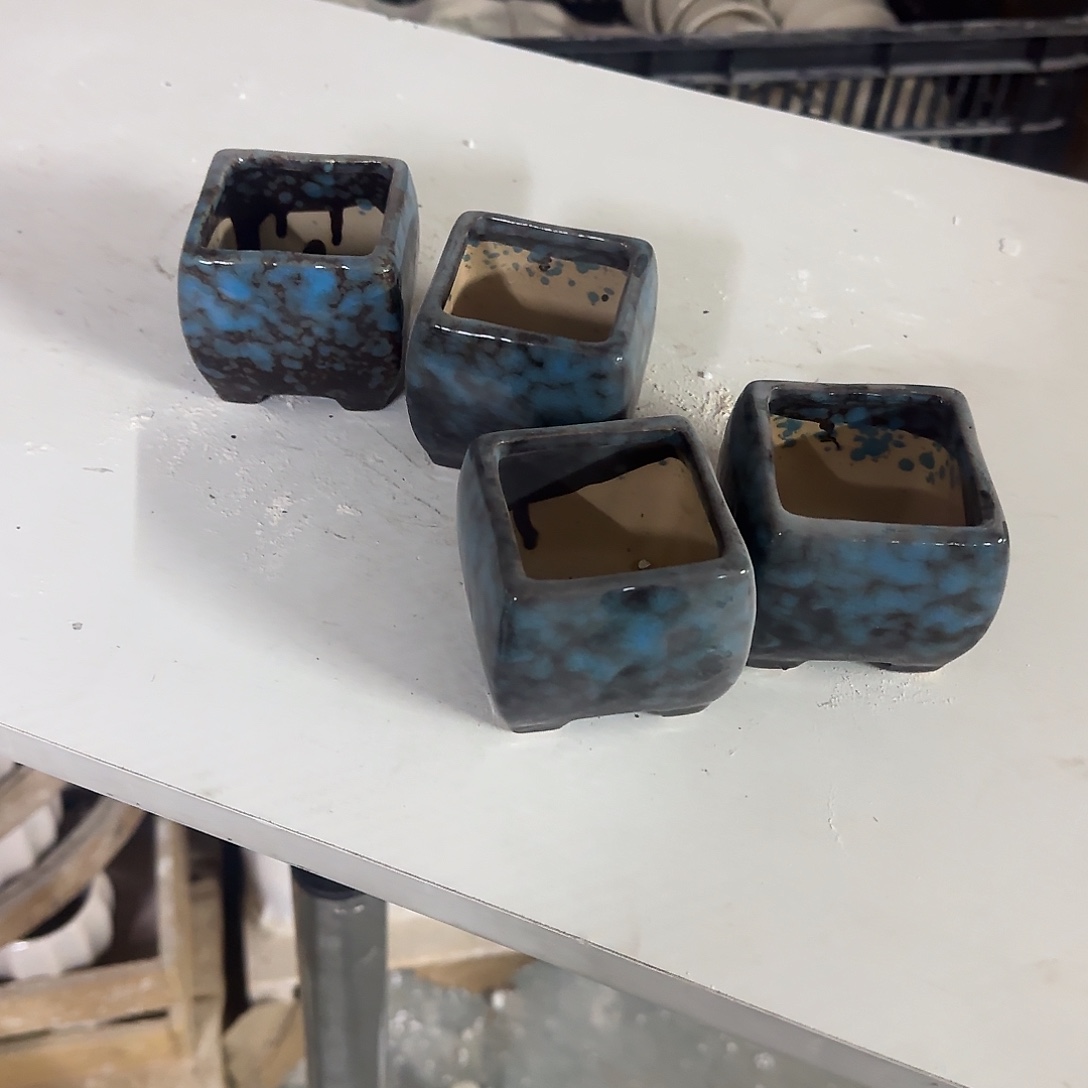 ：4个有孔处理：满15元发：