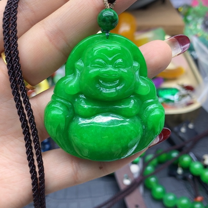 翡翠颈饰未镶嵌吊坠