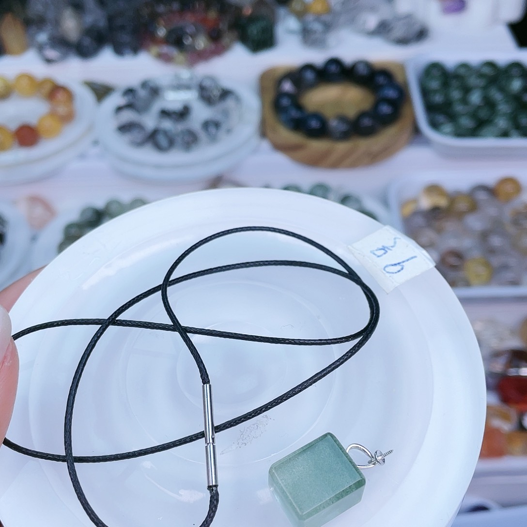 水晶单珠打孔不退不换未镶嵌