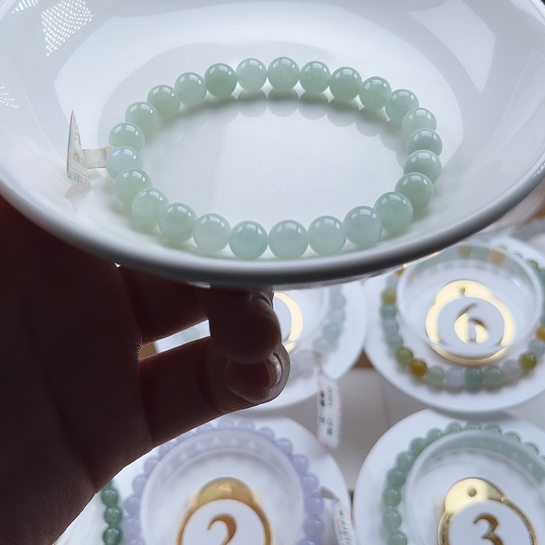 翡翠未镶嵌手链卡7.7