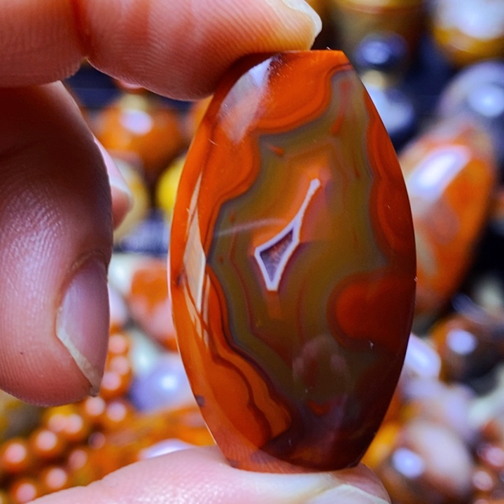 玛瑙/玉髓颈饰未镶嵌