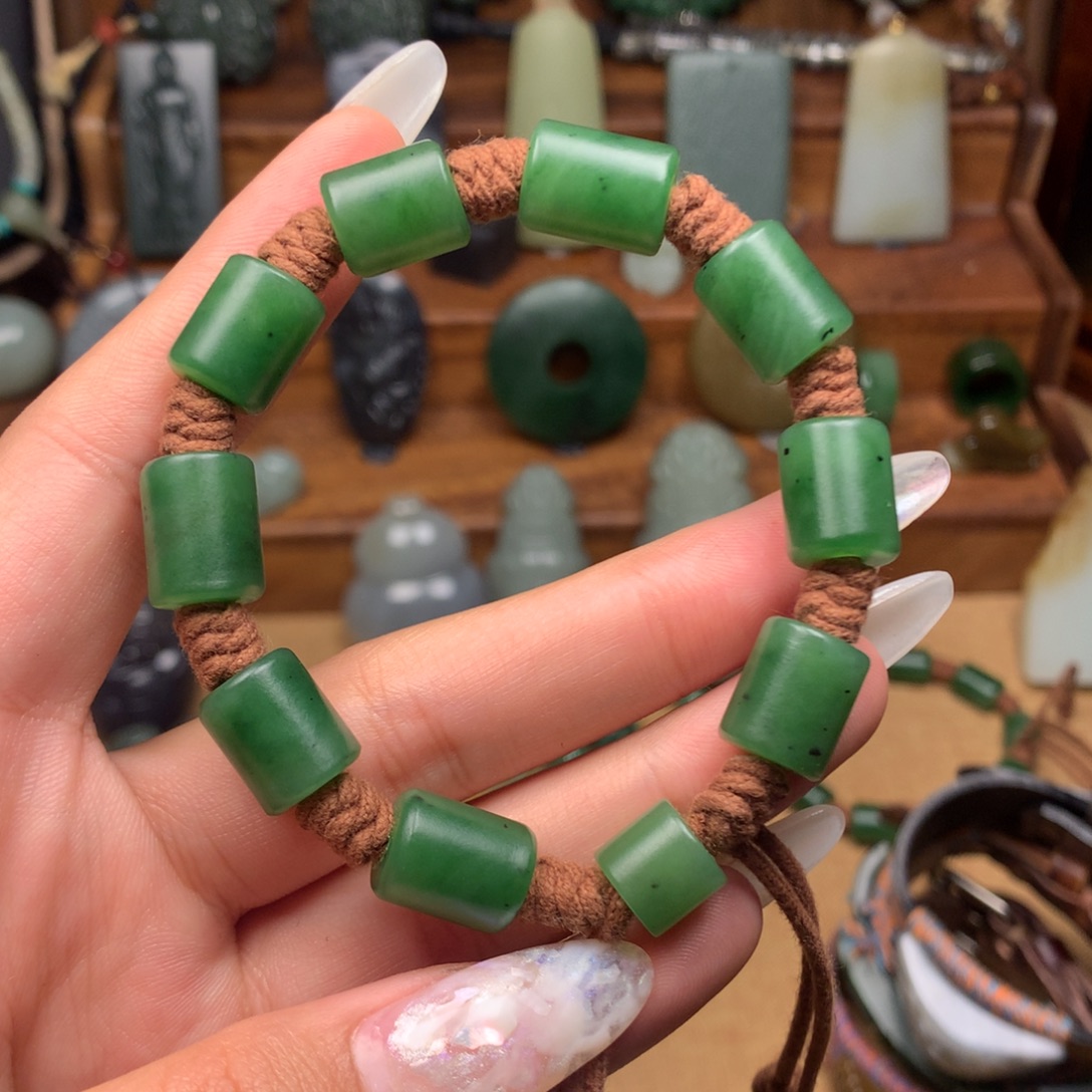 可****和田玉（糖玉）未镶嵌挂件