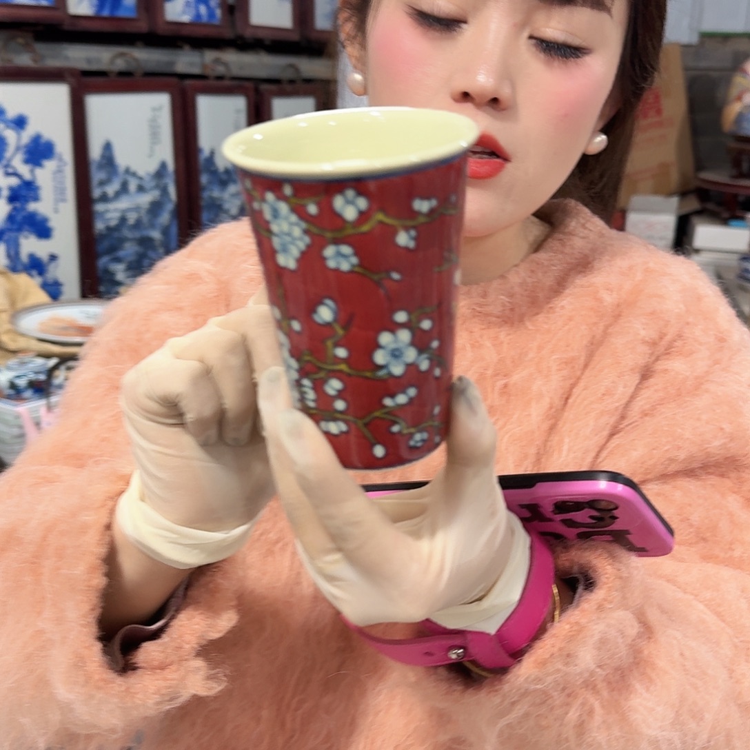 摆件瓷/////景德镇陶瓷瓷器。