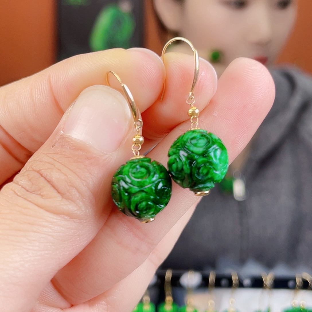 翡翠18K金镶嵌耳饰