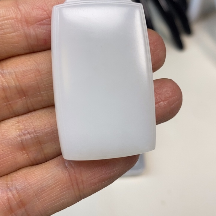 定制和田玉未镶嵌挂件