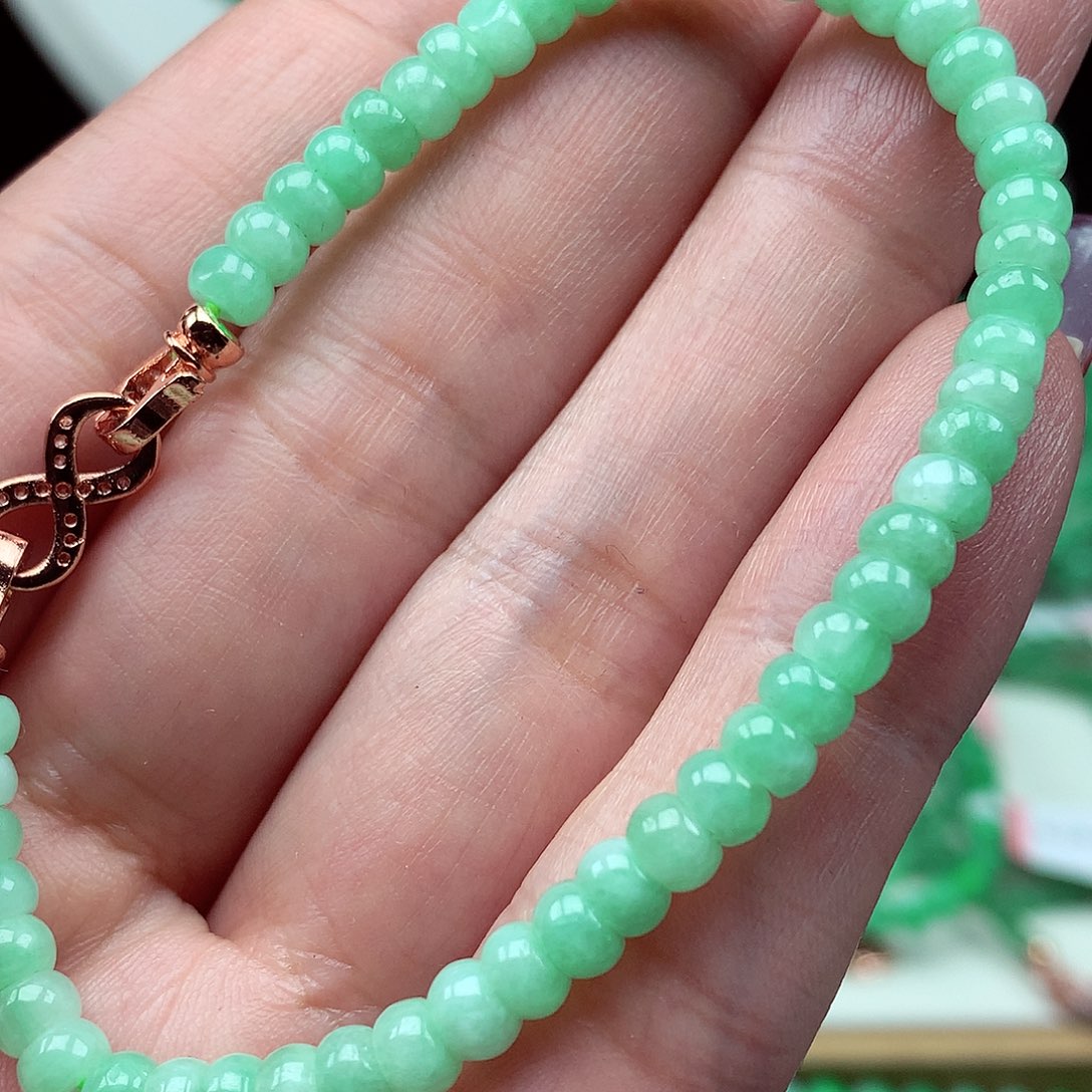 翡翠未镶嵌毛衣链翡翠