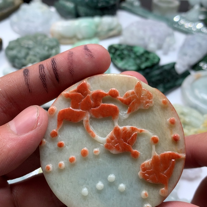 翡翠未镶嵌颈饰保真天然a货翡翠