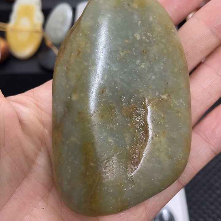 和田玉（糖玉）未镶嵌挂件