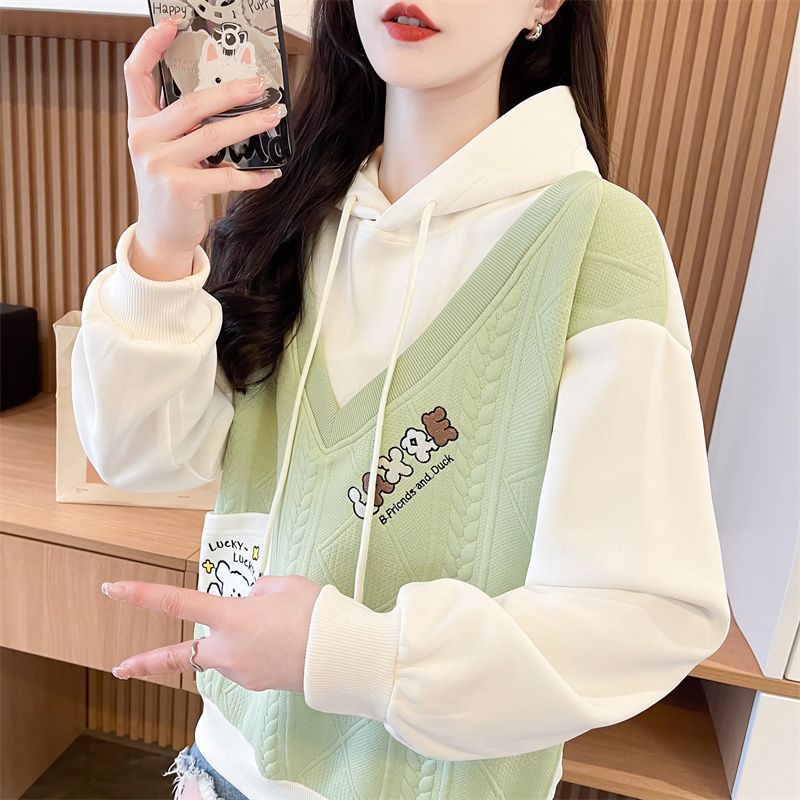 假两件连帽春秋季上衣服薄款小众女装新款遮外套女秋季外套