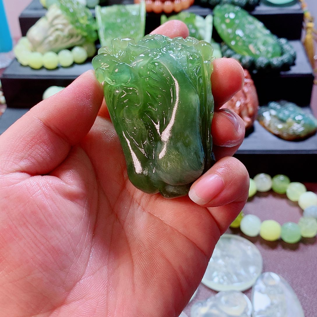 蛇纹石玉手把未镶嵌油****哥