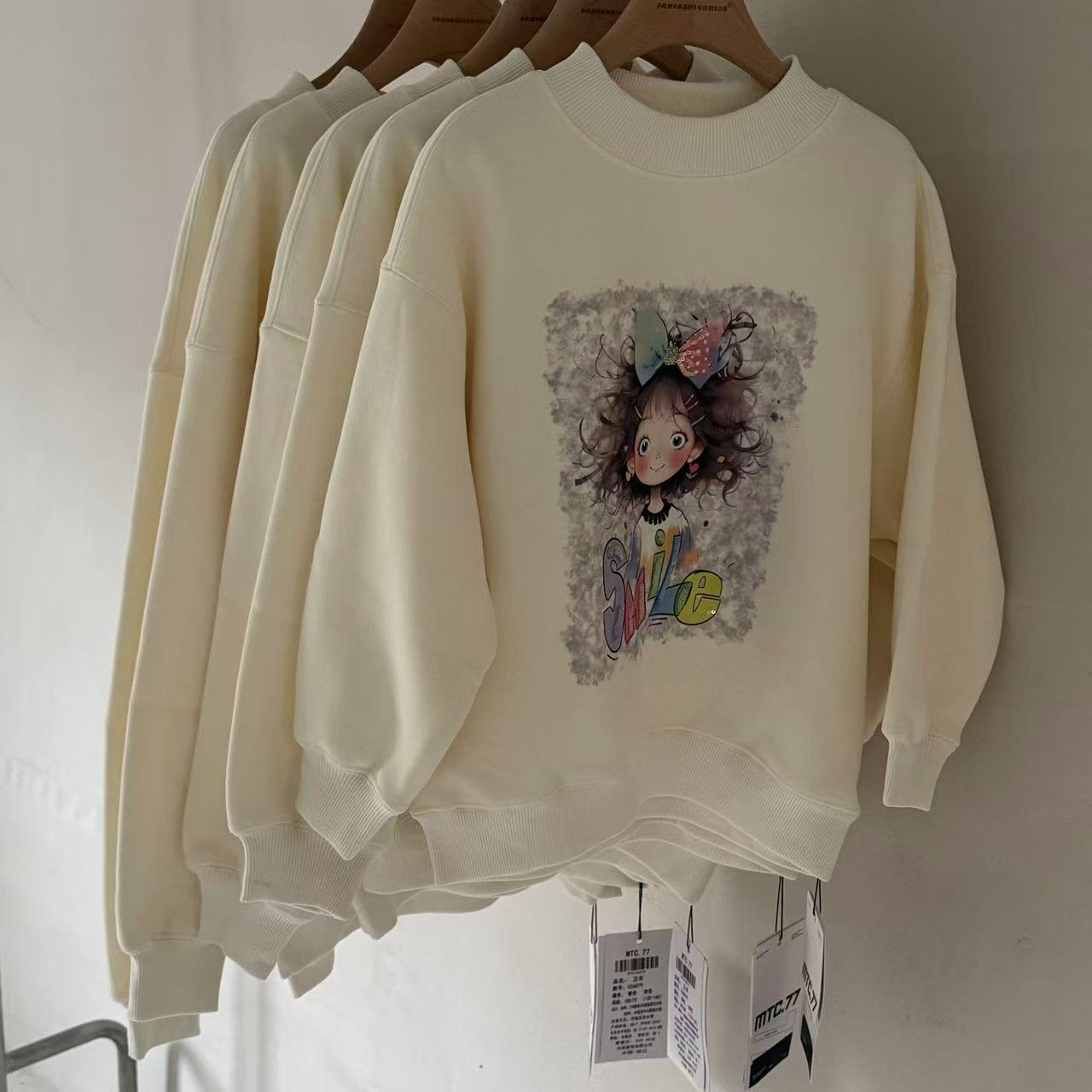 休闲风冬印花套头女童日式卫衣加绒卡通上衣圆领26079