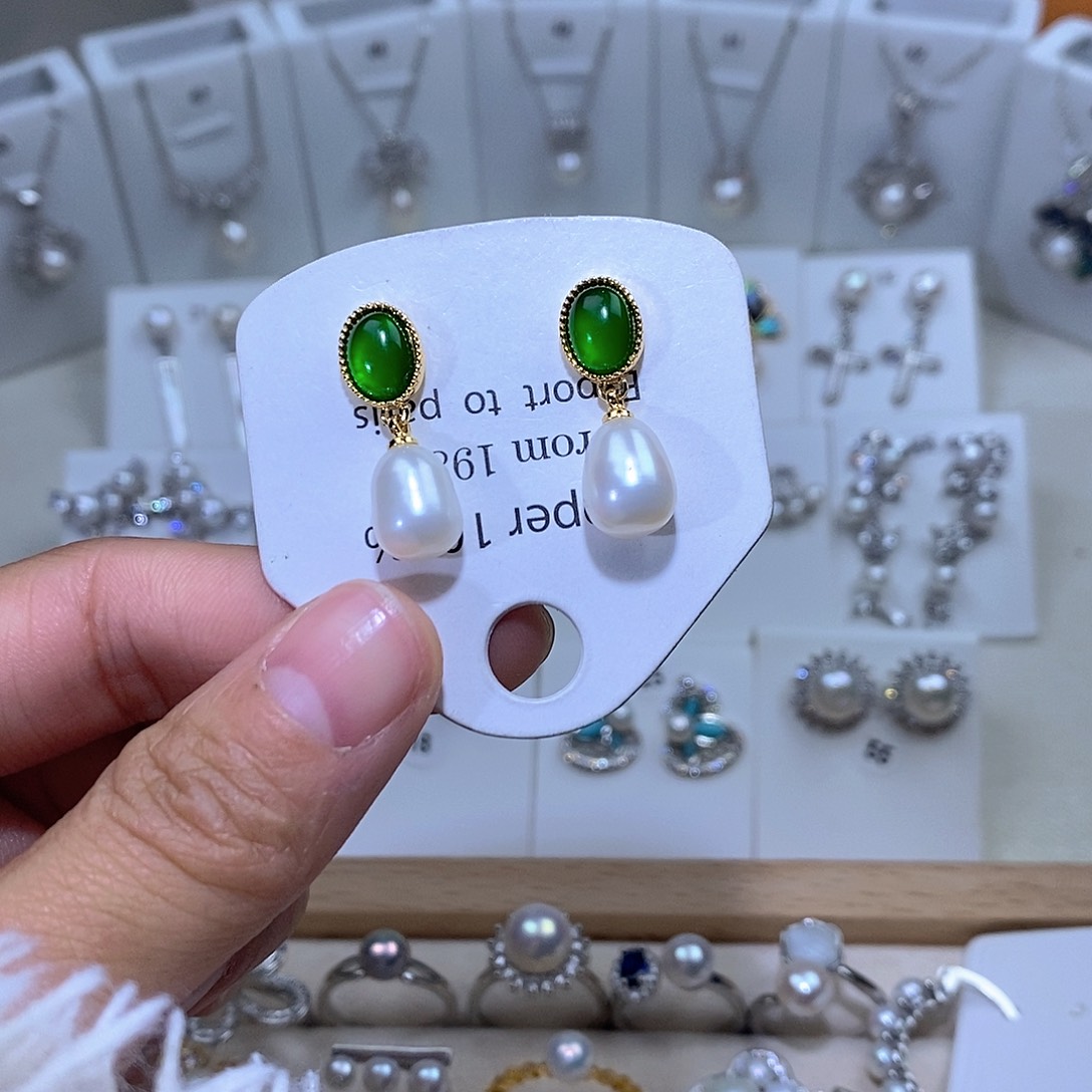 耳饰未镶嵌淡水珍珠