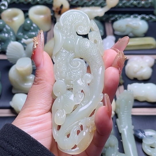 【闪购商品】和田玉吊坠(不含链)未镶嵌心**成