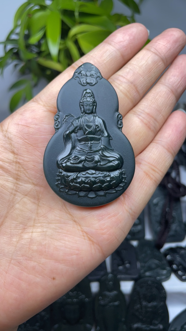 天然和田玉青玉观音双面雕刻吊坠男女同款