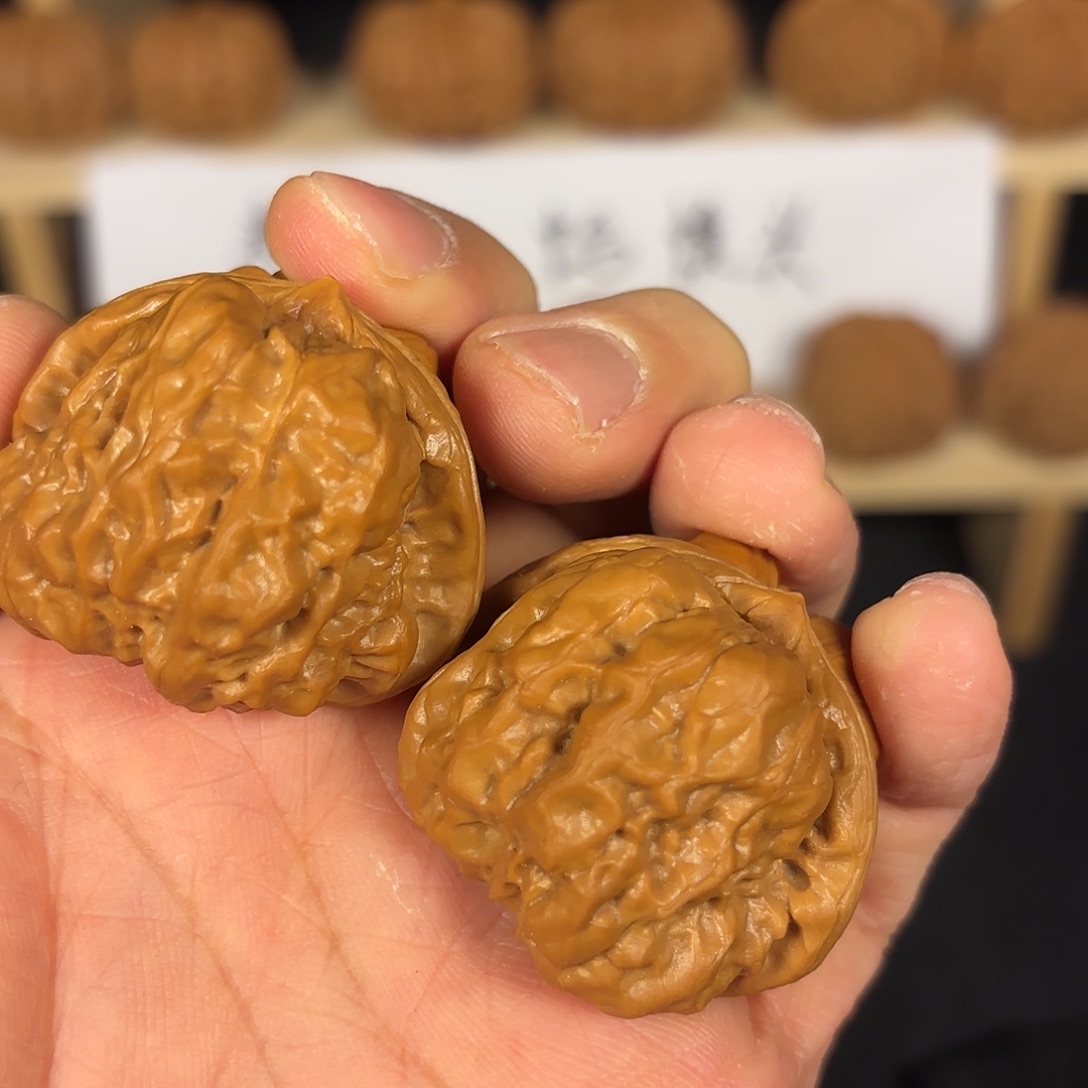 z***b文玩核桃吊坠蛤蟆头38尺全品已打底