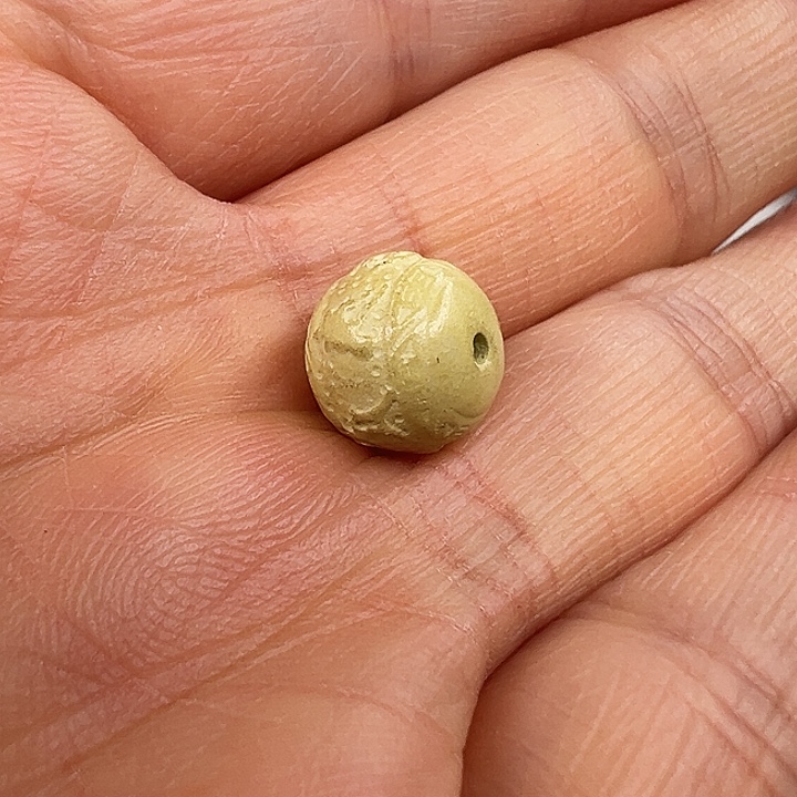 南红玛瑙未镶嵌珠宝奇石