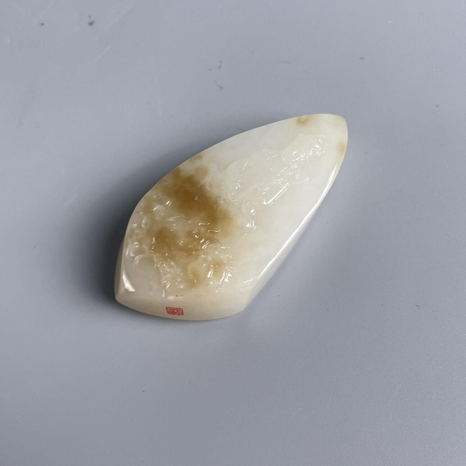 和田玉观音糖色挂件-M25DO000E28-06