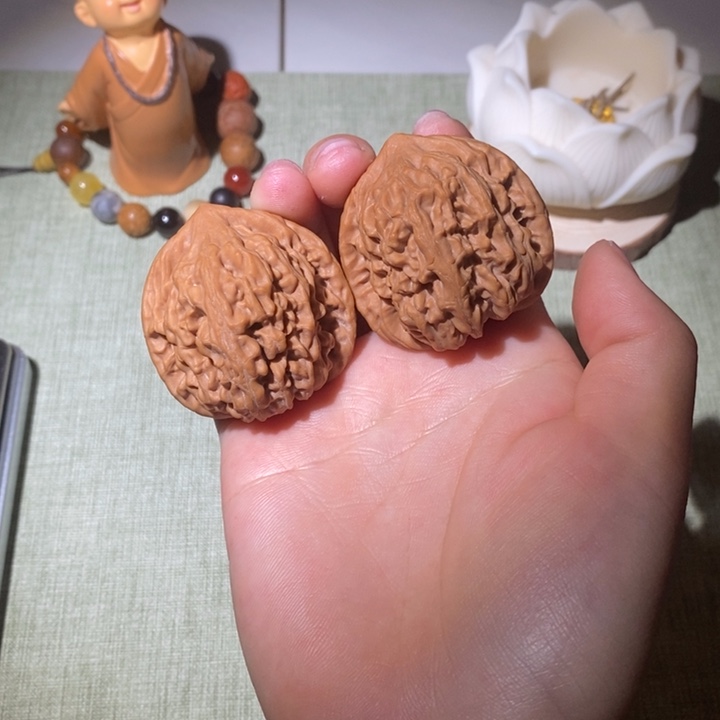 文玩核桃吊坠40鸡心