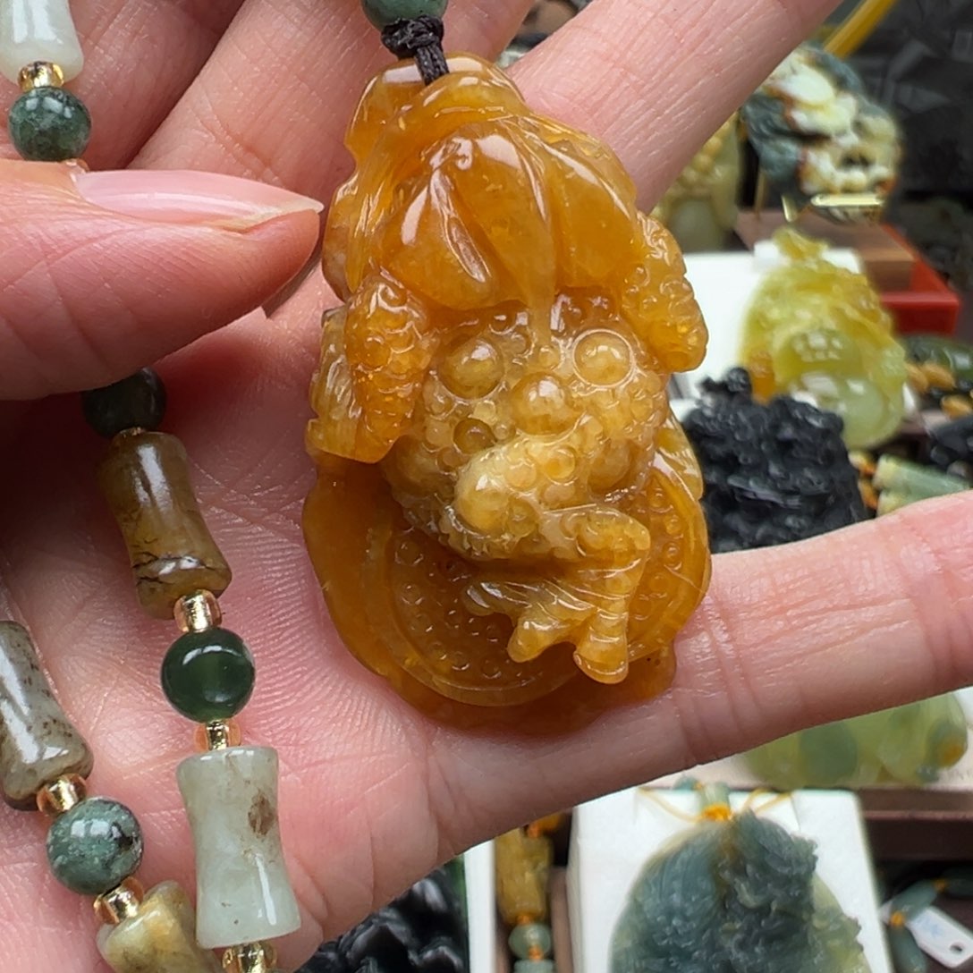 岫玉未镶嵌挂件挂件