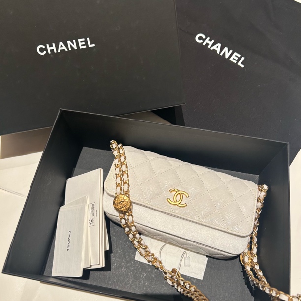 99新 Chanel/香奈儿 多多奢品/香奈儿22a金币法棍斜挎包98新包展