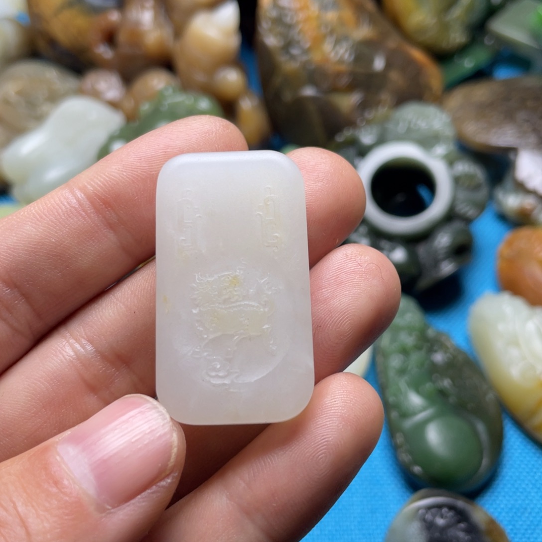 和田玉未镶嵌麒麟牌简***：