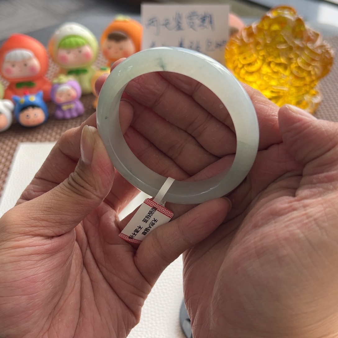 翡翠未镶嵌手镯8号 54.8