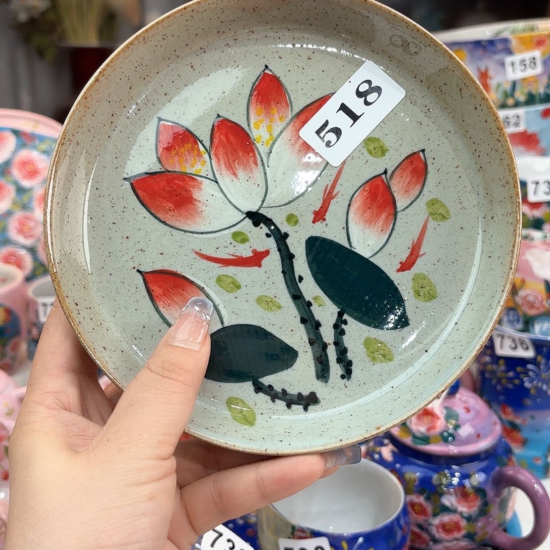 瓷片我的好友是他女朋友和女朋友一起