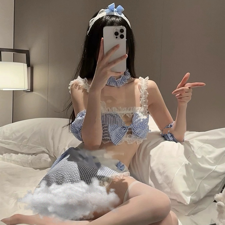 篮格子仆仆》乖乖猫衣橱大杯小杯显瘦格子可爱搭配裙子