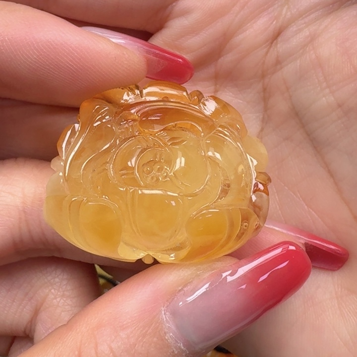 琥珀未镶嵌珠宝奇石