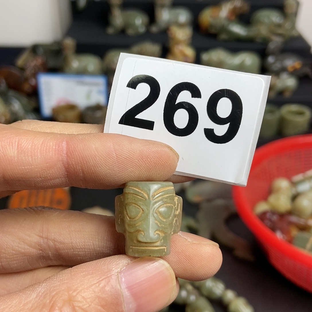 和田玉（糖玉）饰品未镶嵌