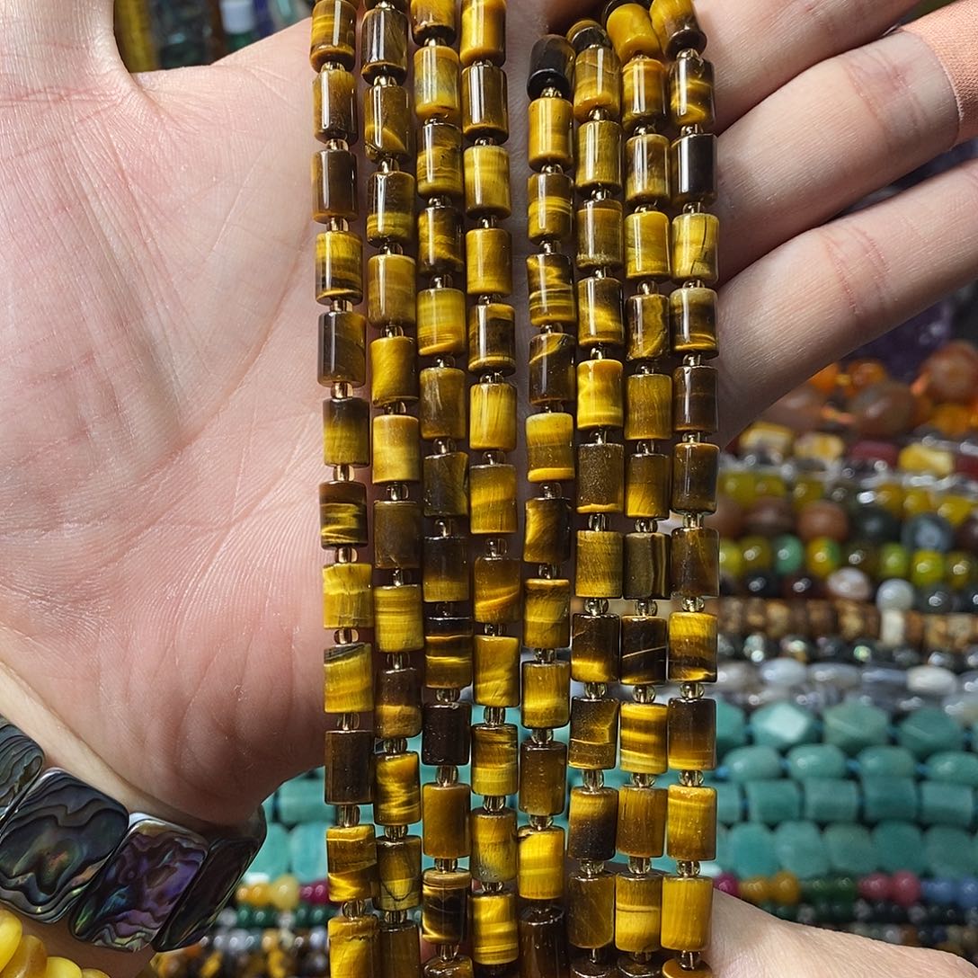 石英质玉未镶嵌，A品虎眼柱子6×9mm一条，