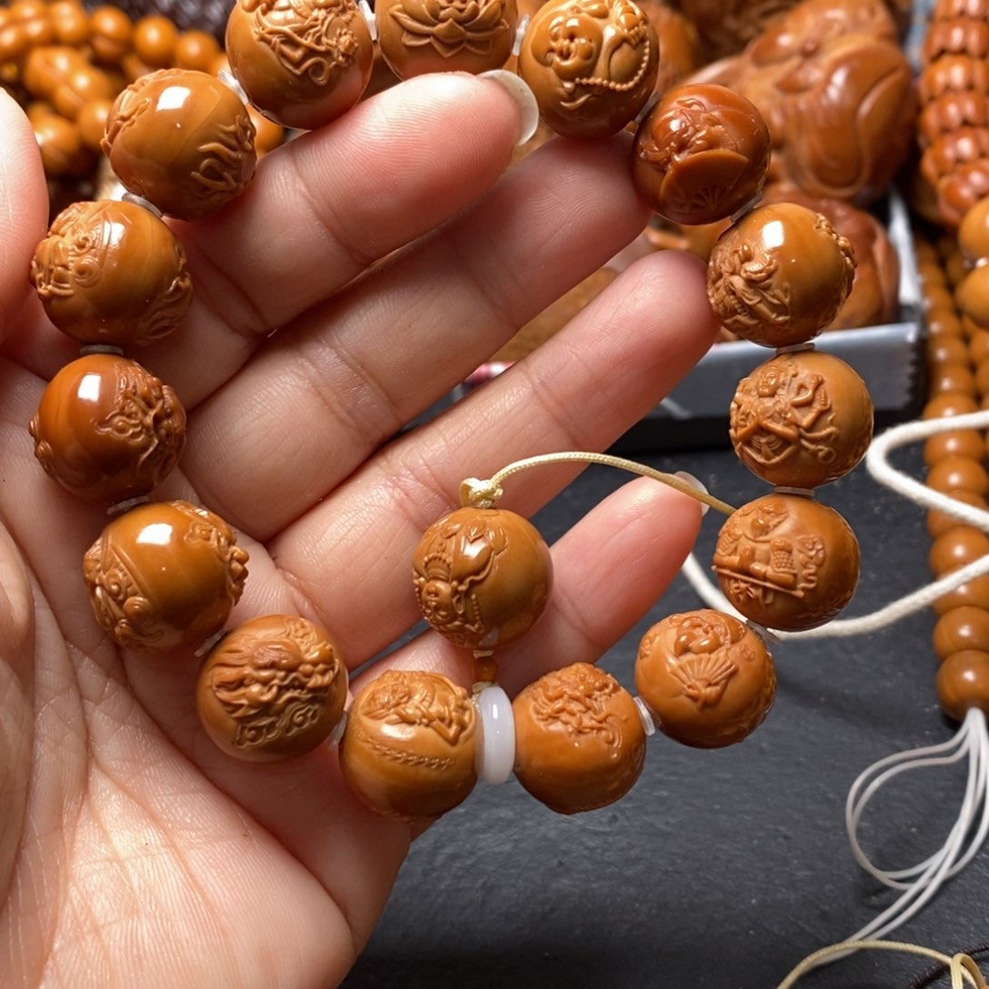 吊坠猴头核桃猴头